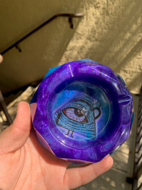 Illuminati Prism Ashtray